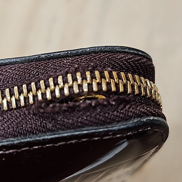 *Authentic* Louis Vuitton Wallet - Picture 14 of 14